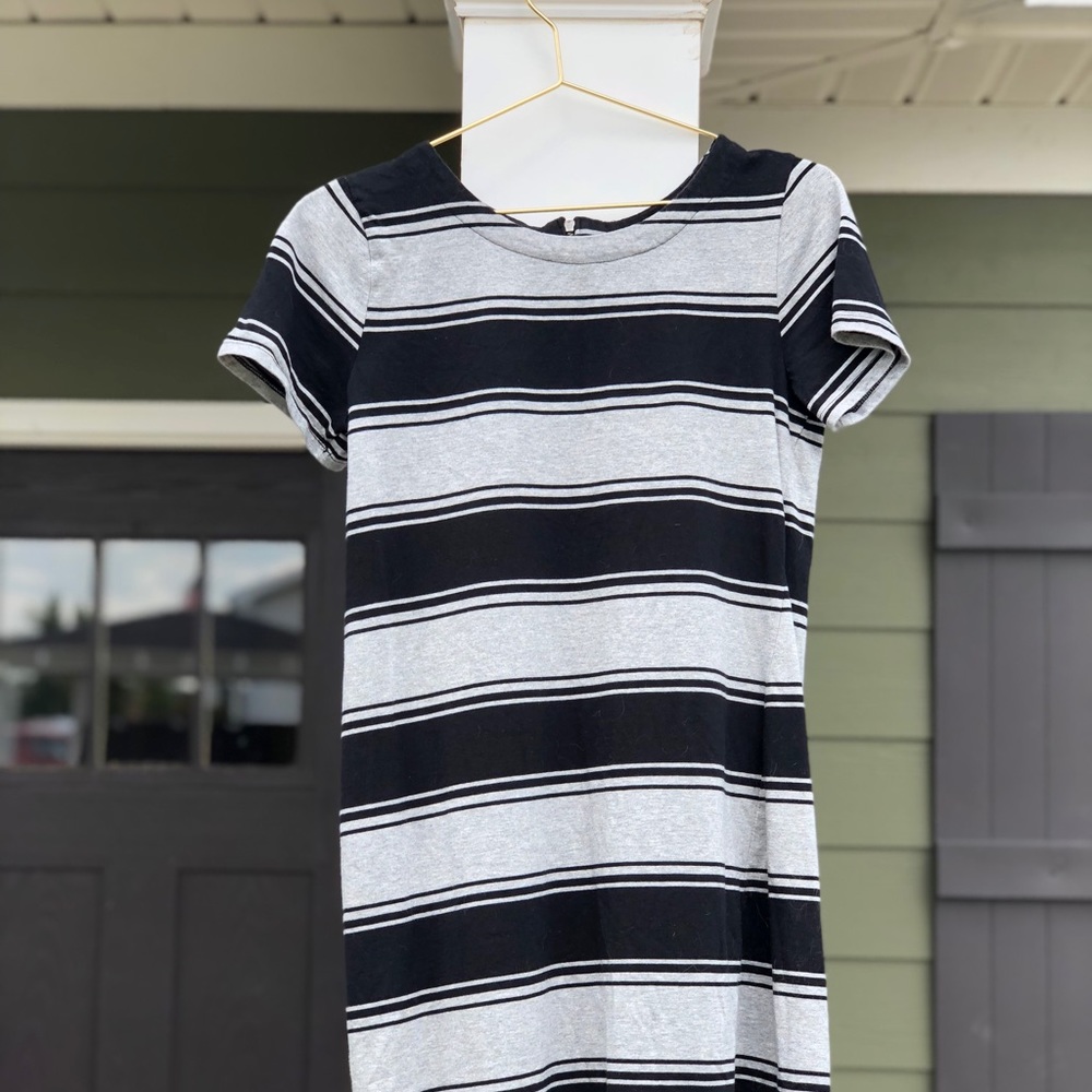 Black and gray striped dress